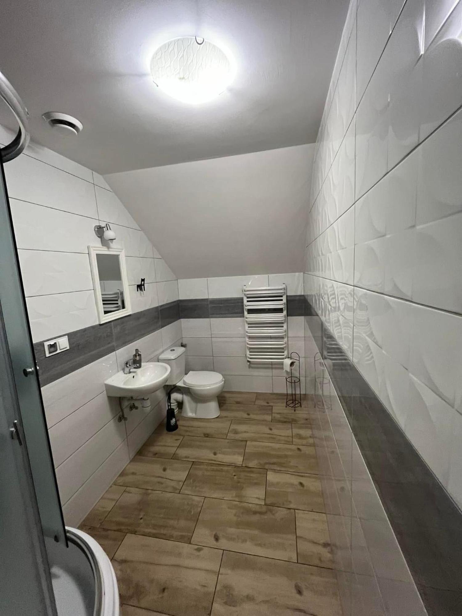 Zajazd Lesny Zakatek Dawniej Zajazd Don Kichot Lódź Exterior foto